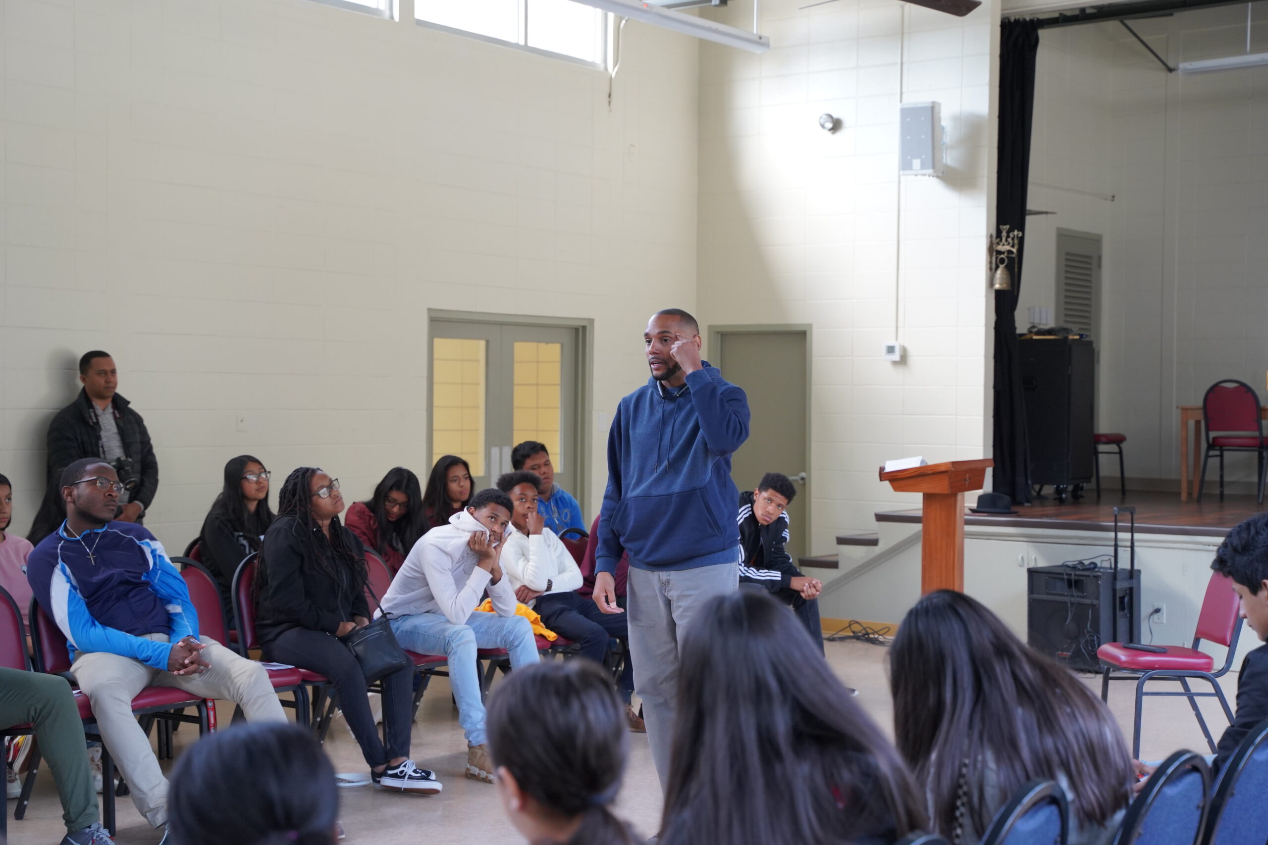 Dewayne performing